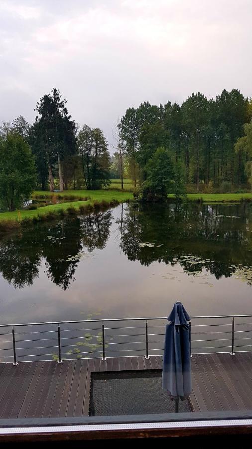 Les Etangs Du Thioux Guest House Мальмеди Экстерьер фото